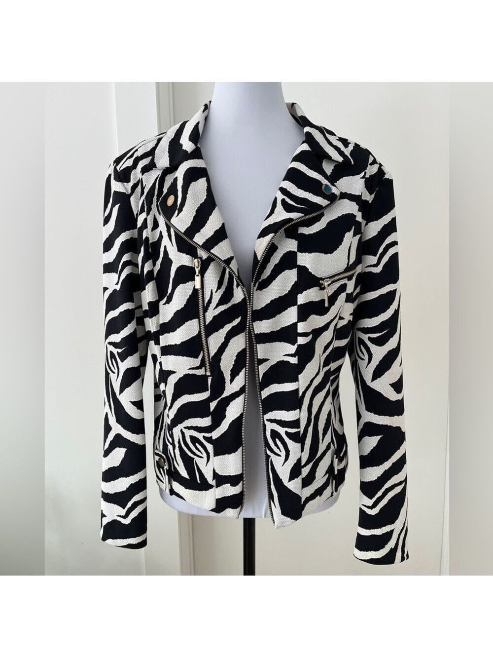 FRANK LYMAN Zebra Print Jacket Faux Front Zipper Detail Avante Garde Edgy Moto